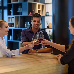 **** Szálloda Novotel Hauptbahnhof Ausztria