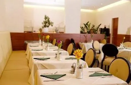 Hotel Drei Raben Graz Austria