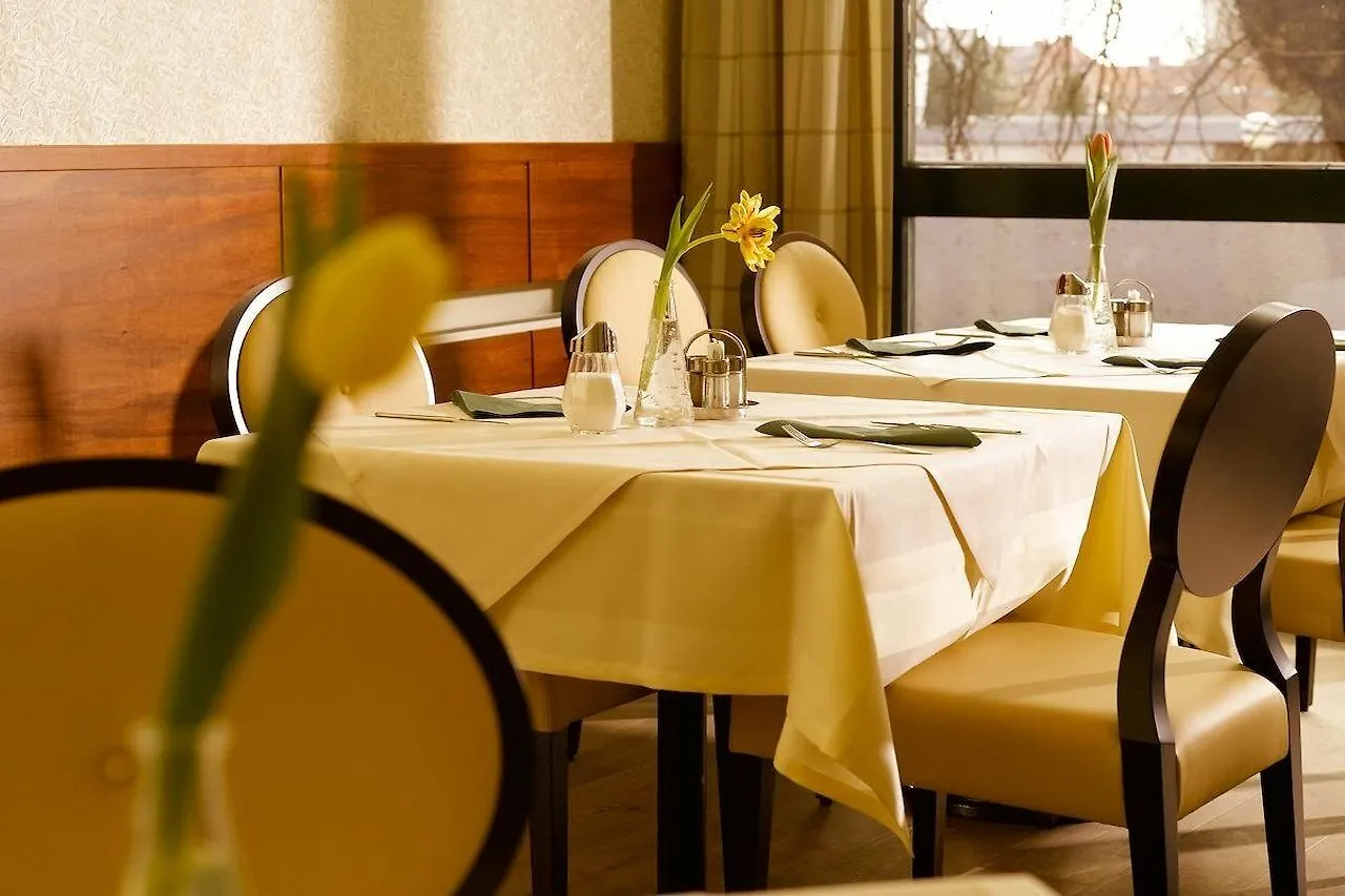 Hotel Drei Raben Graz Austria